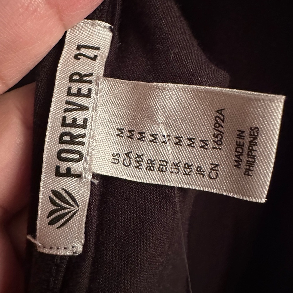 Forever 21 Black Long Sleeve Top - Picture 3 of 3